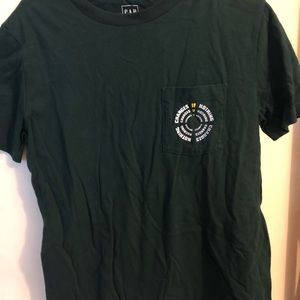 Gap t shirt